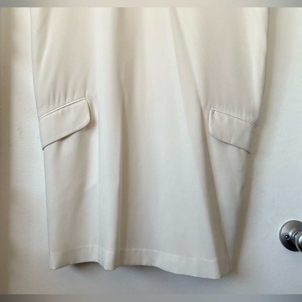 Banana republic cap sleeve v-neck cocoon mini dress in off white. petite small - Picture 6 of 15